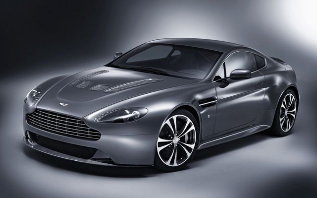 Aston Martin V12 Vantage, Aston Martin V12 Vanquish. Aston Martin V12 Vantage,