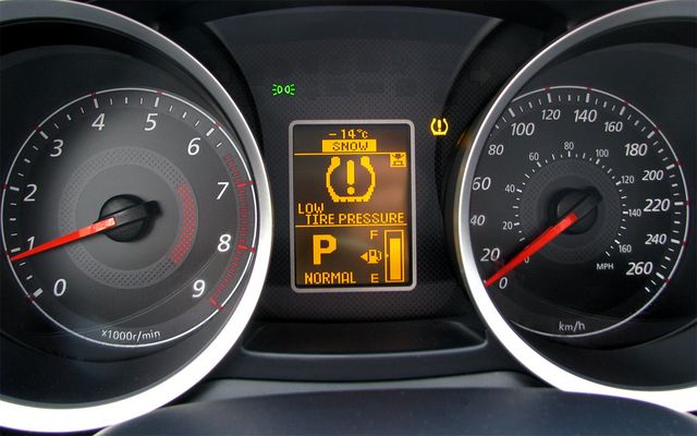 Mitsubishi Lancer Ralliart 2011. Lancer Ralliart