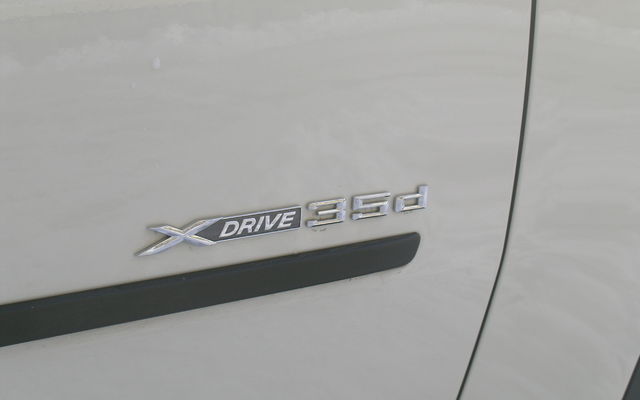 BMW X5 xDrive35d: Luxuriously Sparkplugless