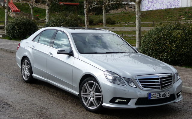 Mercedes Benz Classe E 2010 La Vedette Se Refait Une