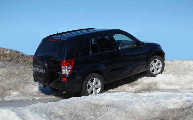 Suzuki Grand Vitara 2010. 2010 Triumph Thruxston