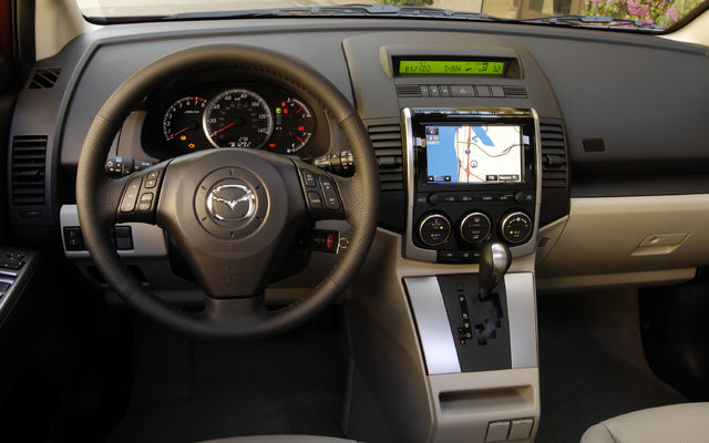 Mazda 5 2009. Mazda5 2009, le compromis