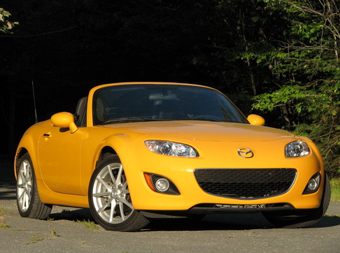 [Immagine: 032688_2010_Mazda_MX-5.jpg]