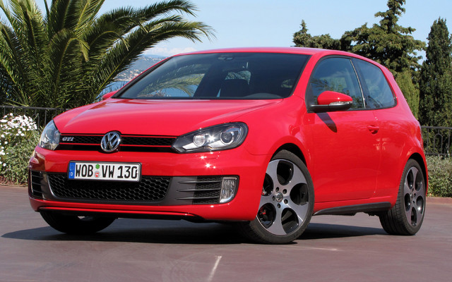 Vw Golf Gti 2010. Volkswagen Golf GTI 2010