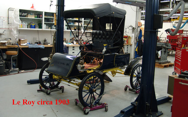 Le Roy circa 1903. Mus&eacute;e Sciences et Technologie Ottawa.