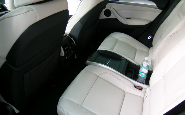 2010 BMW X6 ActiveHybrid: Electric performance!