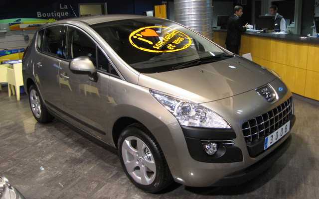 Citroen 3008. Peugeot 3008. Citroën 2CV