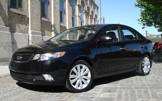 2011 Kia Forte Sx Sedan. 2010 Kia Forte SX sedan: Very