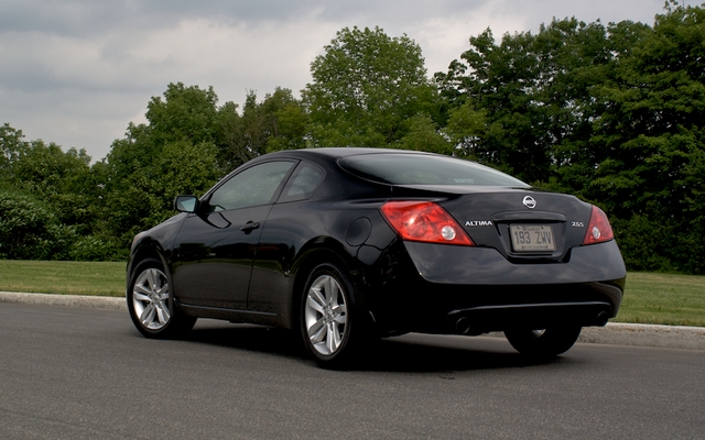 2010 Nissan altima coupe for sale canada #2
