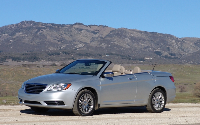 Chrysler 200 cabriolet 2011
