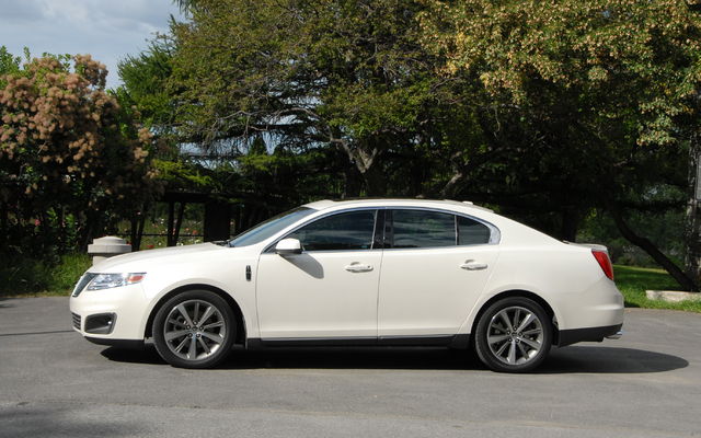 2009 Lincoln MKS