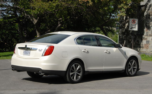 2009 Lincoln MKS