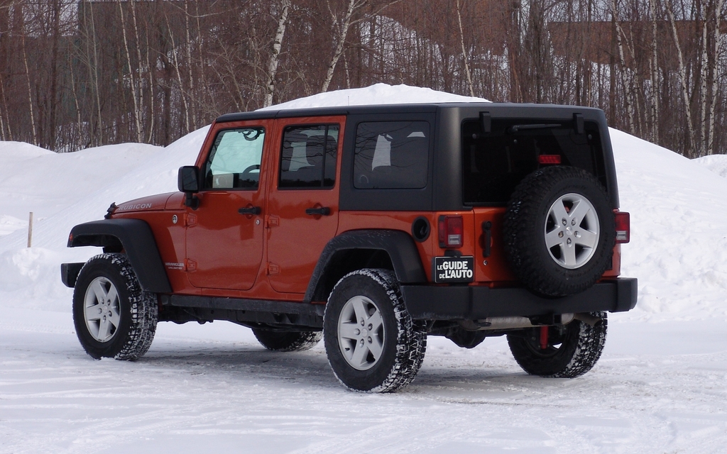 2011 Jeep wrangler unlimited review edmunds #2