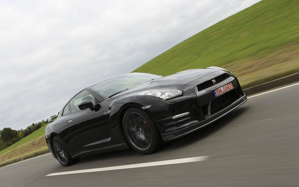 Nissan GT-R 2013