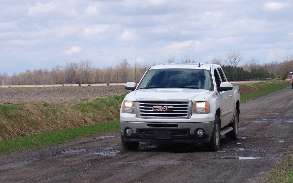 GMC Sierra 2011
