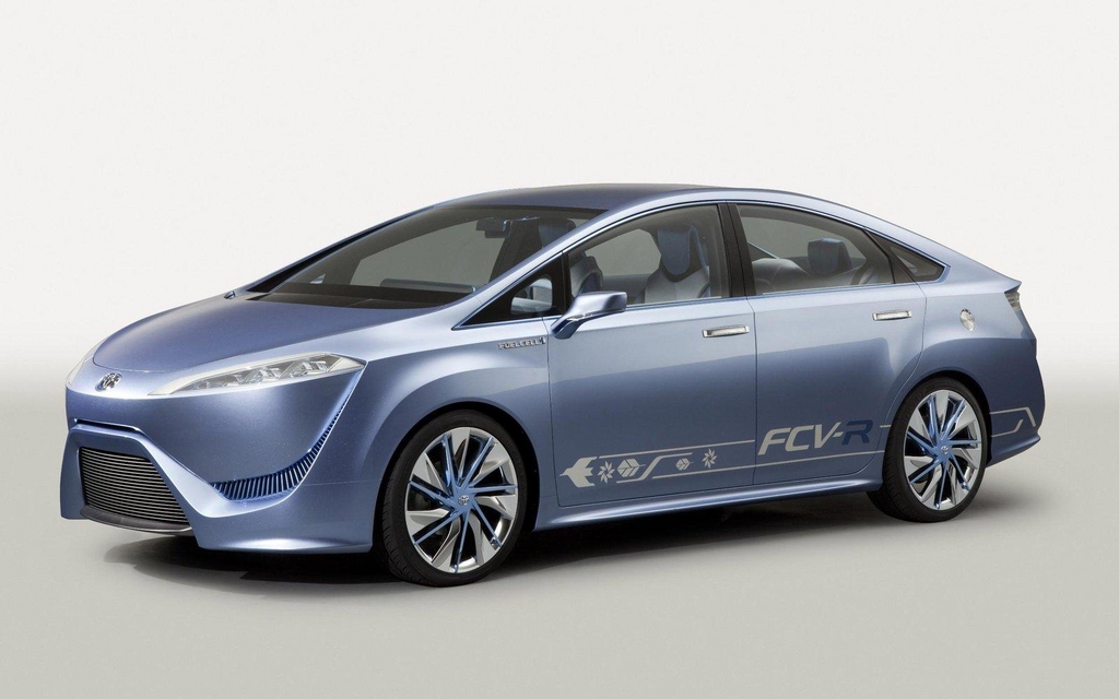 Toyota FCV-R Concept