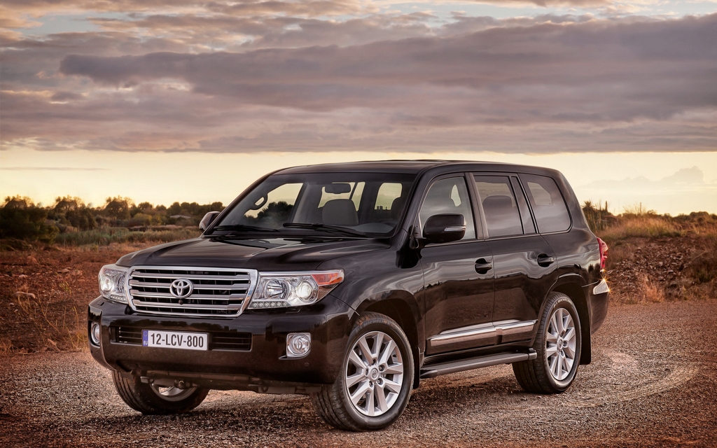 Toyota Land Cruiser 2013