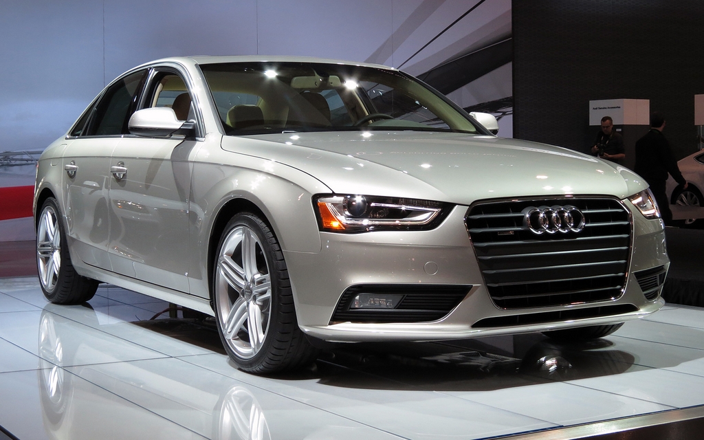 La berline Audi A4 2013 affiche une silhouette redessinée avec goût