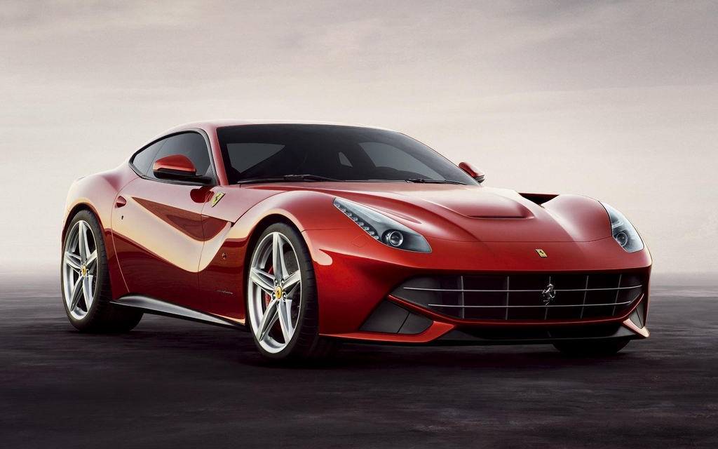092815_Ferrari_F12_Berlinetta_la_plus_puissante_a_ce_jour.jpg?640x400