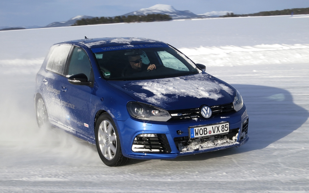 The Volkswagen Golf R on the Lullebadne Lake in Sweden