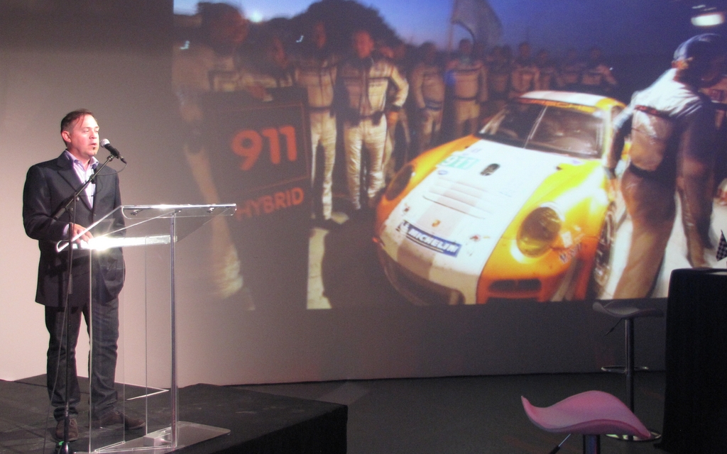 Scott Elkins, Chef des opérations de l'International Motor Sports Association (IMSA)