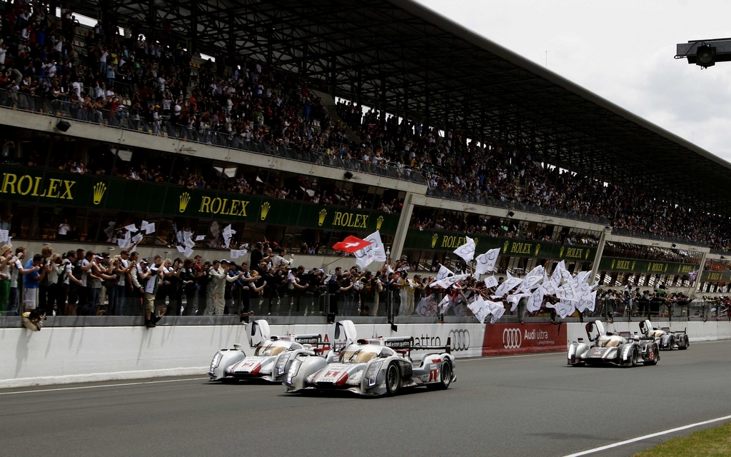 L’Audi R18 e-tron quattro : Un succès pour une voiture hybride aux 24 Heures du Mans.