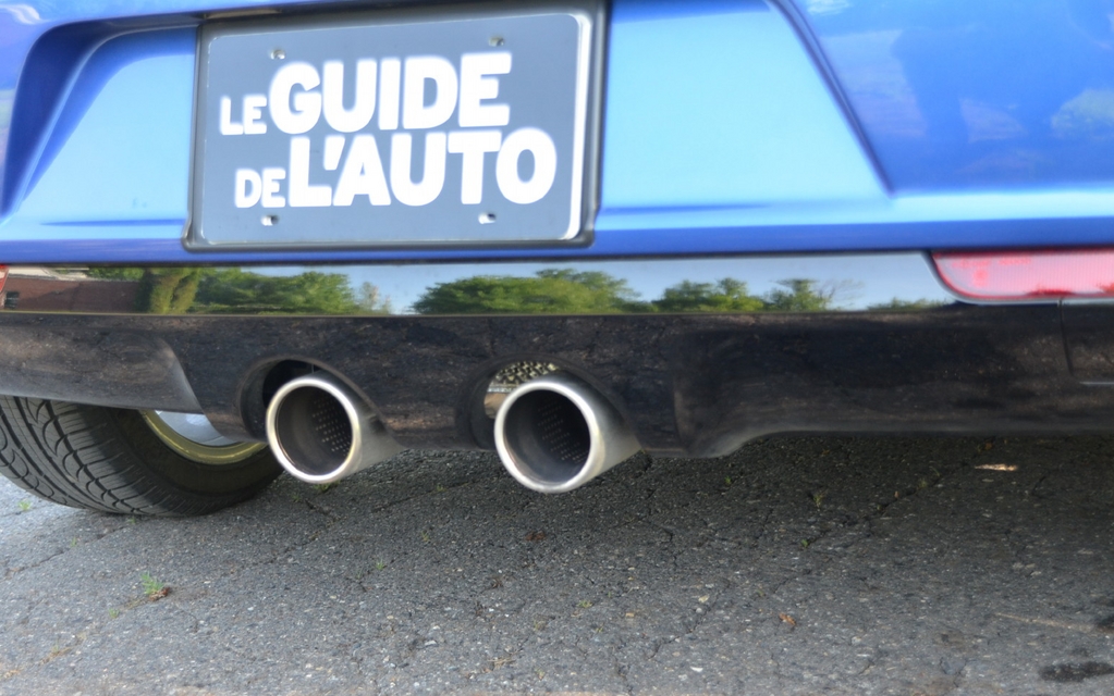 Superb exhaust tips, but I wasn’t able to check if the chassis is designed to allow you to attach a bike rack.