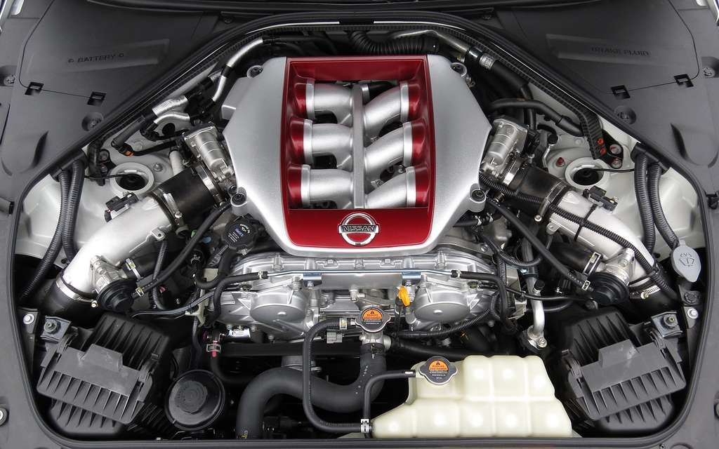 Nissan v6 twin turbo engine #7