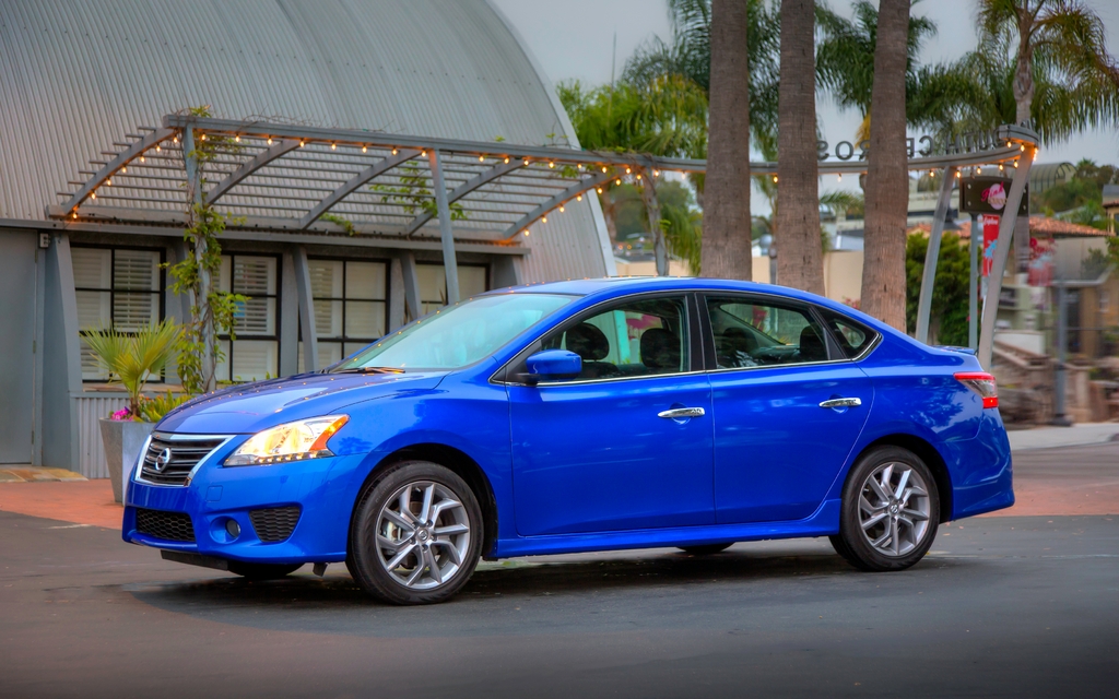 Video de nissan sentra 2013 #2
