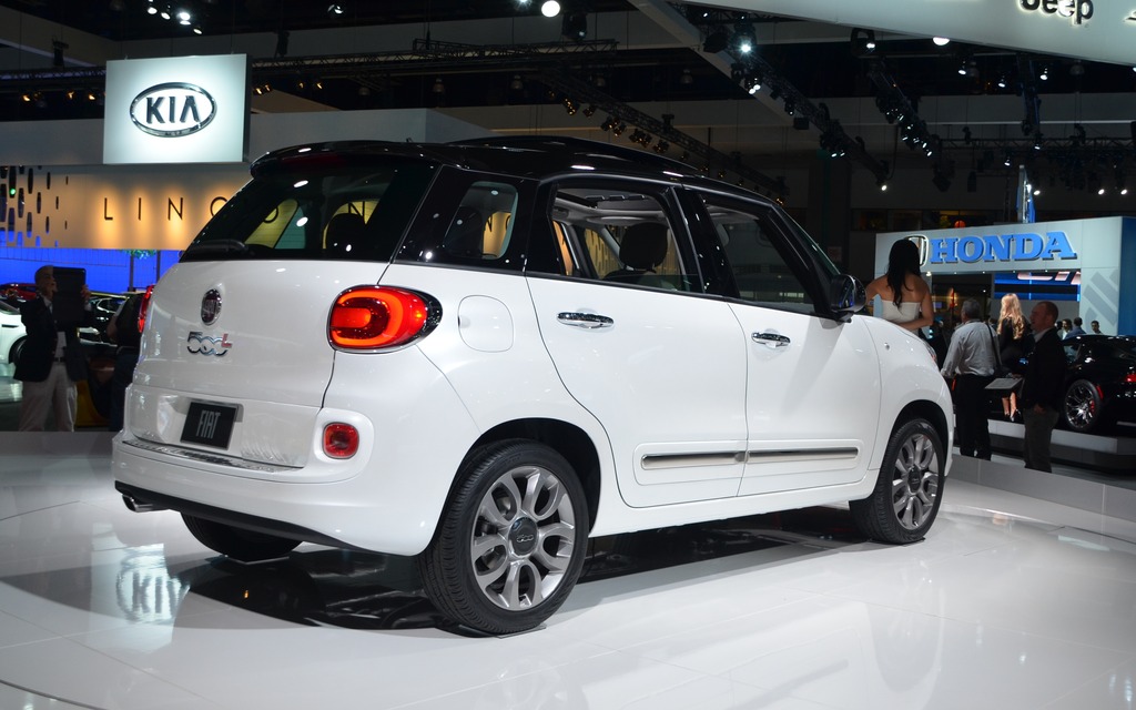 Fiat 500l And 500c Abarth Canadian Premiere In Montreal