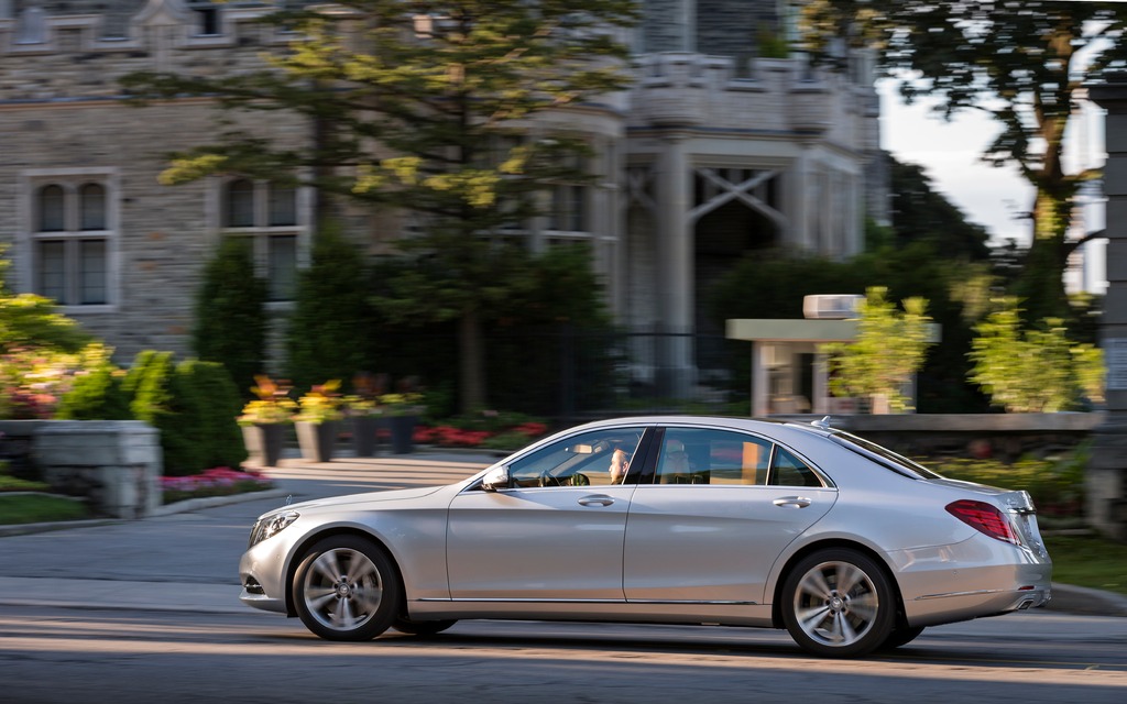 Best mercedes dealer in toronto