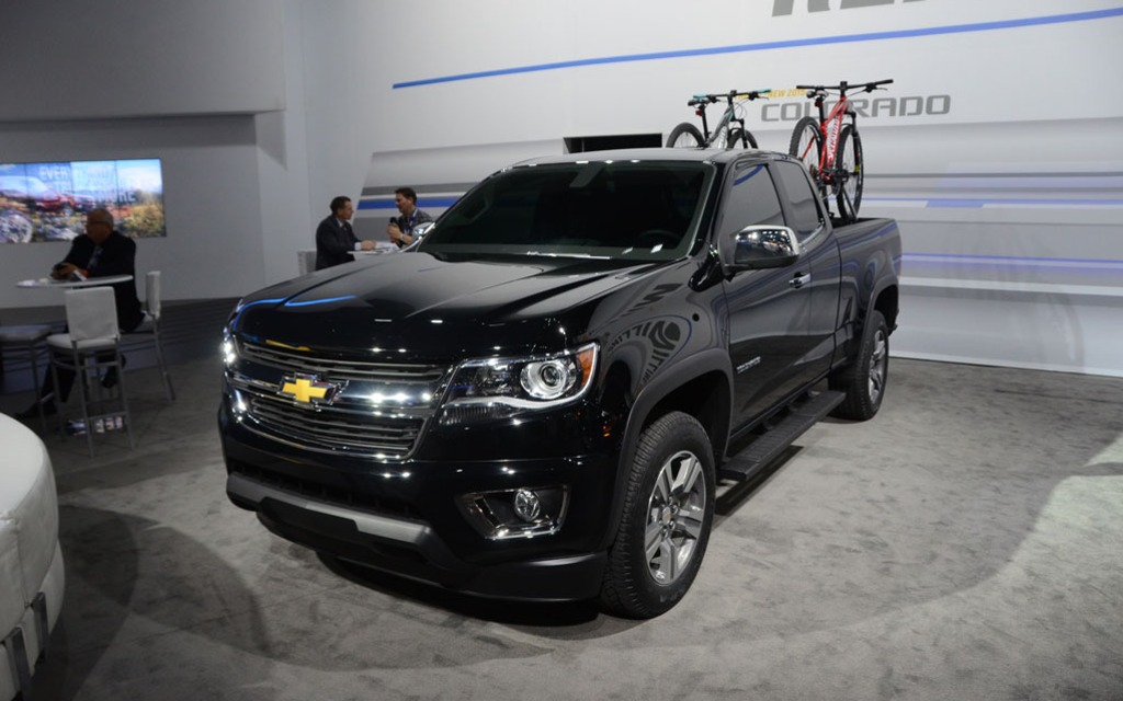 143594_2015_Chevy_Colorado_Unveiled_to_the_World_in_Los_Angeles.jpg