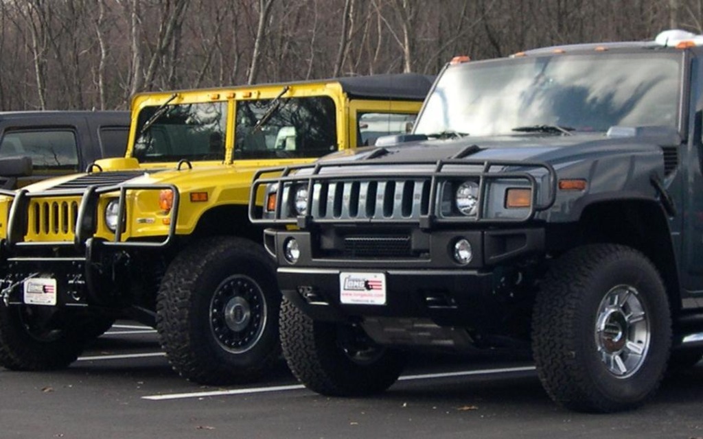 A new Hummer-like off-road vehicle from GMC is currently being designed to compete with the Wrangler.