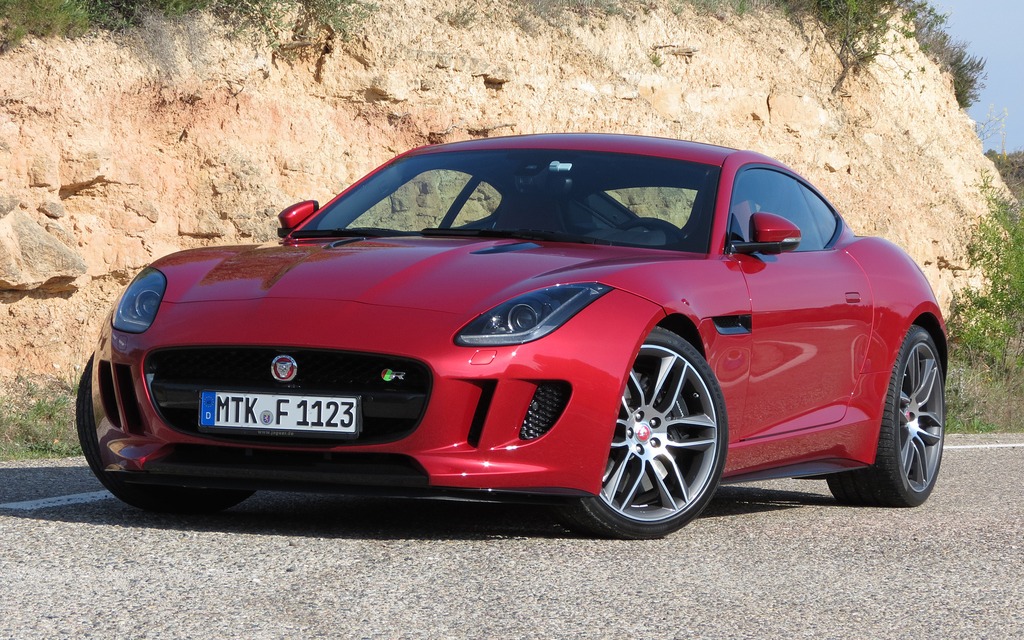 154634_2015_Jaguar_F-Type.jpg