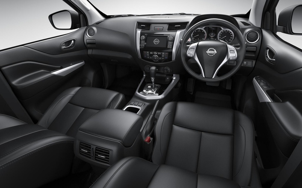 Nissan frontier navara specifications #7