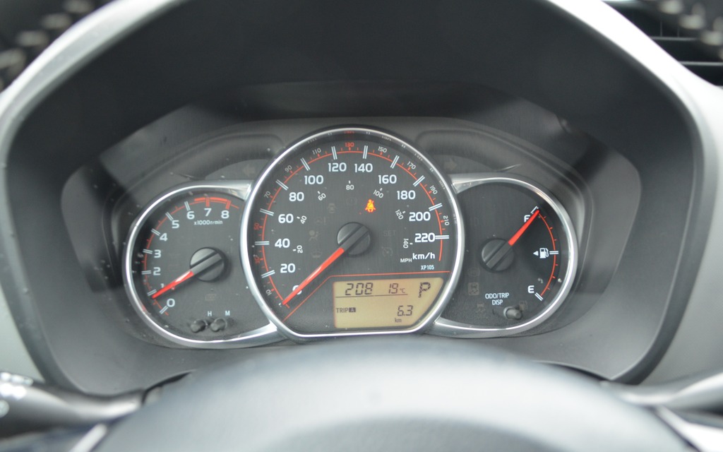 toyota yaris no tachometer #5