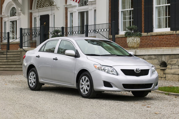2010 Toyota corolla le specifications