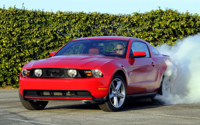 2010 Ford Mustang ford mustang 2010. 2010 Ford Mustang