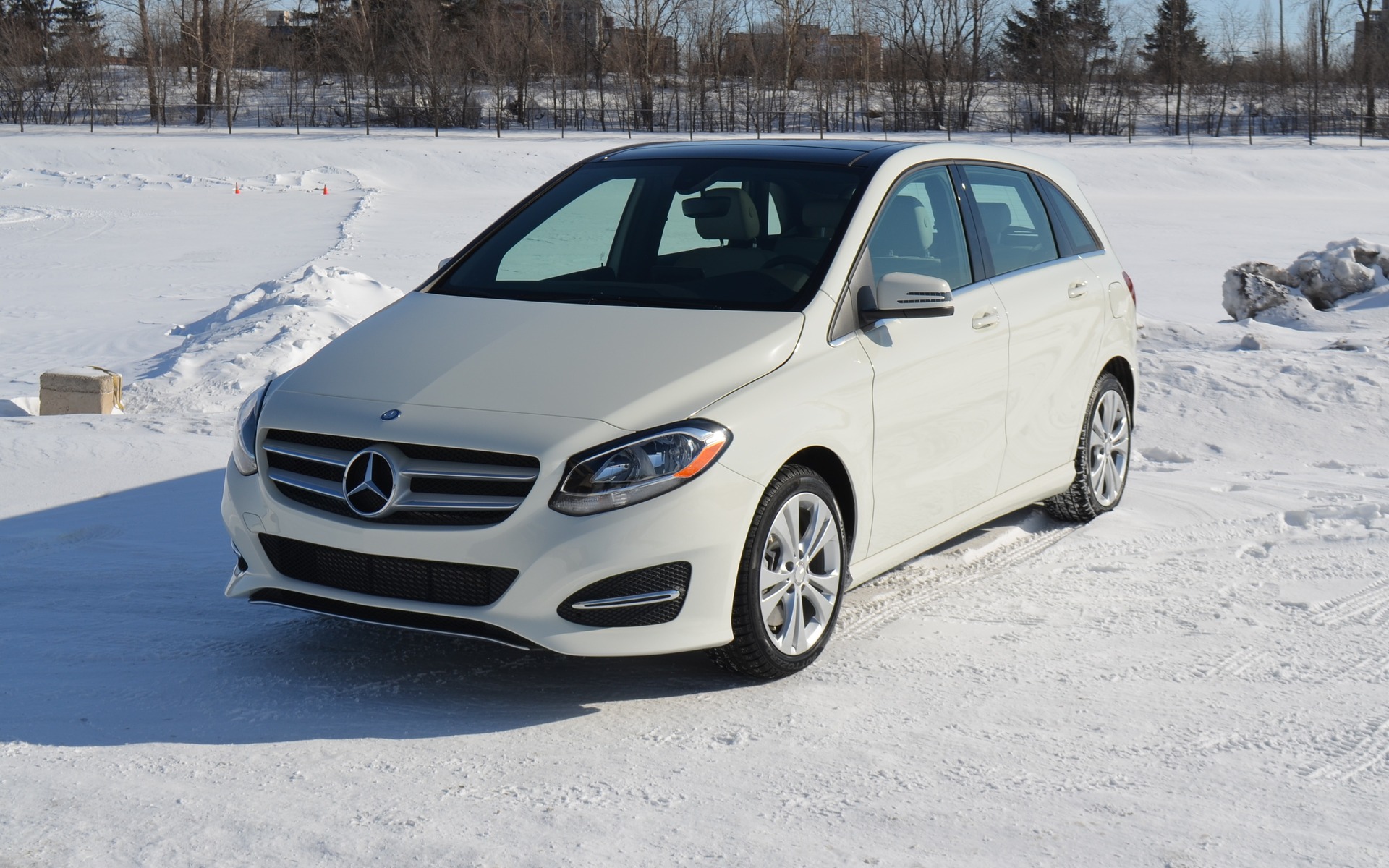 Mercedes cla 250 in snow #4
