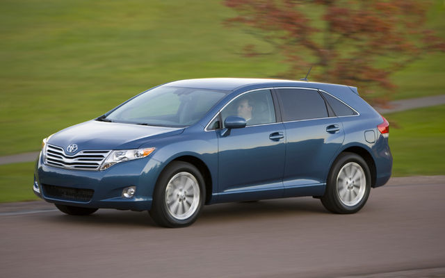 2010 toyota venza pictures #6