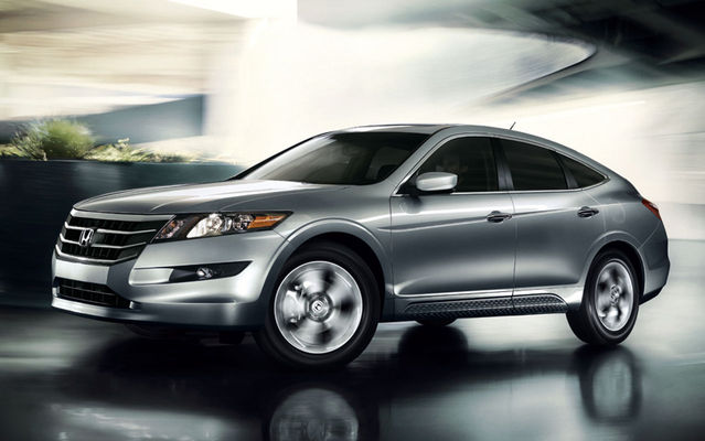 Honda Accord Crosstour Images