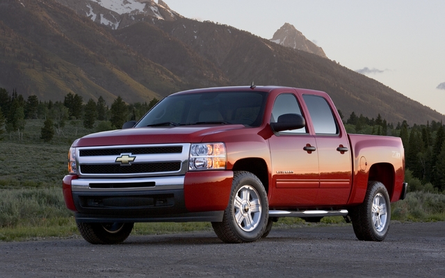 20779_2011_chevrolet_Silverado.jpg