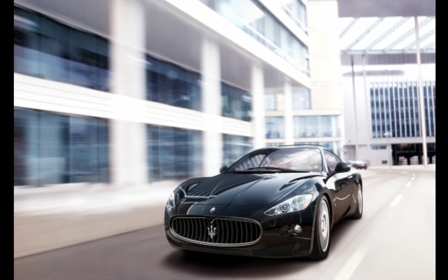 2011 Maserati Gran Turismo Tests news photos videos and wallpapers 