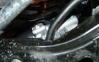 Cette pi&egrave;ce d&rsquo;aluminium, c'est le moteur &eacute;lectrique de la direction.
