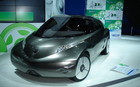 Nissan Mixim Concept. Pour voir une Nissan, il faut aller au kiosque de Michelin, le constructeur japonais n'&eacute;tant pr&eacute;sent au Salon de D&eacute;troit.