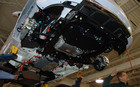Chevrolet Equinox Fuel Cell (&agrave; hydrog&egrave;ne). Photo prise &agrave; Oshawa en f&eacute;vrier 2008. On voit bien le moteur &eacute;lectrique et la batterie.