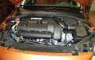 Volvo S60 T6 AWD 2011. Le compresseur du climatiseur tourne &agrave; vide lors de d&eacute;c&eacute;l&eacute;rations, ce qui demande moins d'effort au moteur.