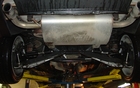 Volvo S60 T6 AWD 2011. La suspension arri&egrave;re multibras, d'acier et d'aluminium, conventionnelle mais efficace