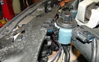 Volvo S60 T6 AWD 2011. La cr&eacute;maill&egrave;re est hydraulique m&ecirc;me si la pompe est &eacute;lectrique. C'est ce qu'on appelle un syst&egrave;me &eacute;lectro-hydraulique.