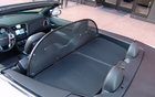 Chrysler 200 cabriolet 2011. Le pare-vent s'enl&egrave;ve et se replace tr&egrave;s facilement.